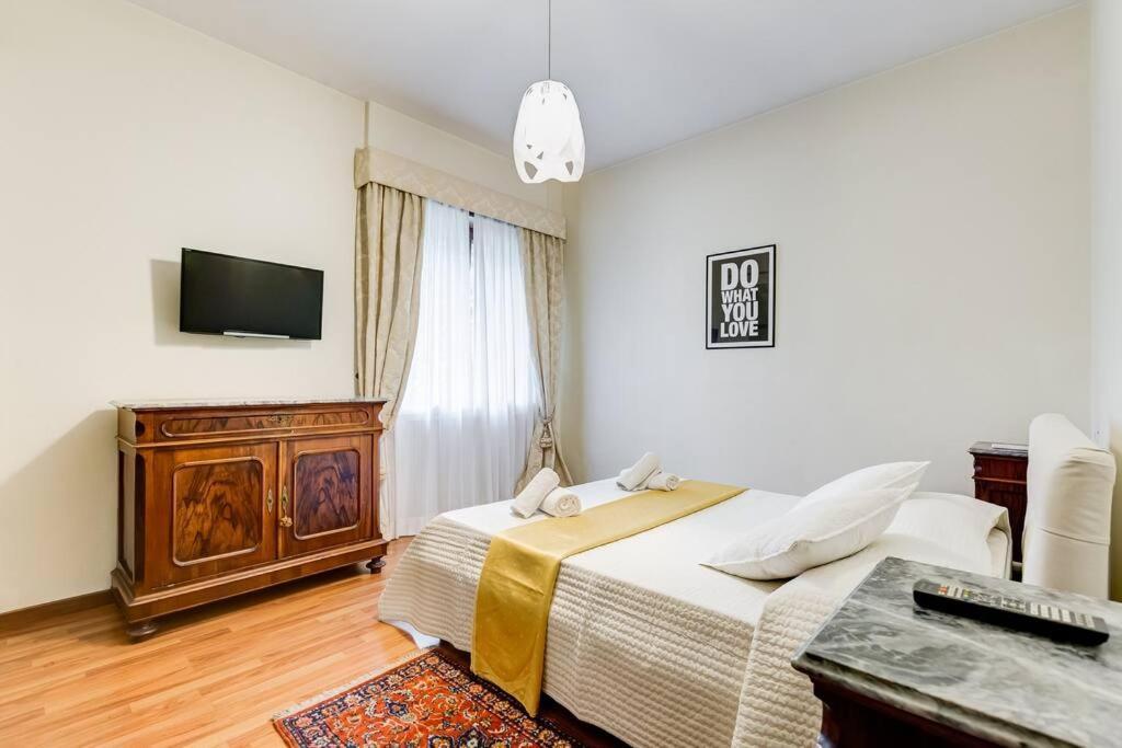 רומא Exclusive Apartment In Eur Lake מראה חיצוני תמונה