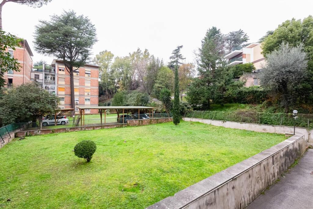רומא Exclusive Apartment In Eur Lake מראה חיצוני תמונה