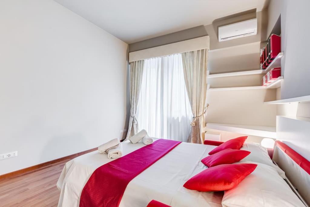 רומא Exclusive Apartment In Eur Lake מראה חיצוני תמונה