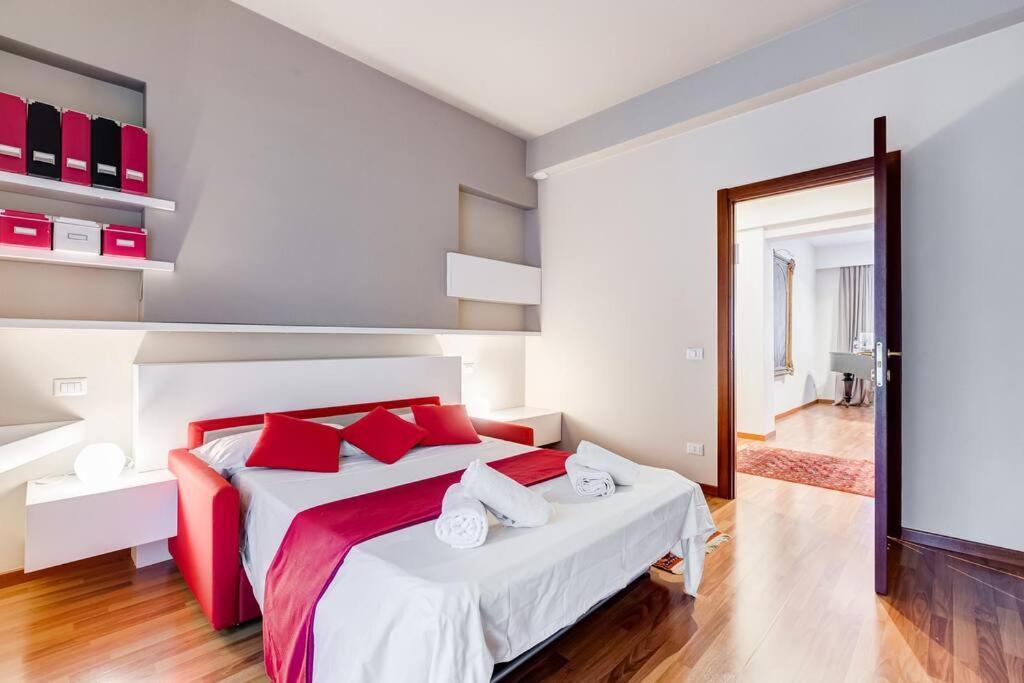 רומא Exclusive Apartment In Eur Lake מראה חיצוני תמונה