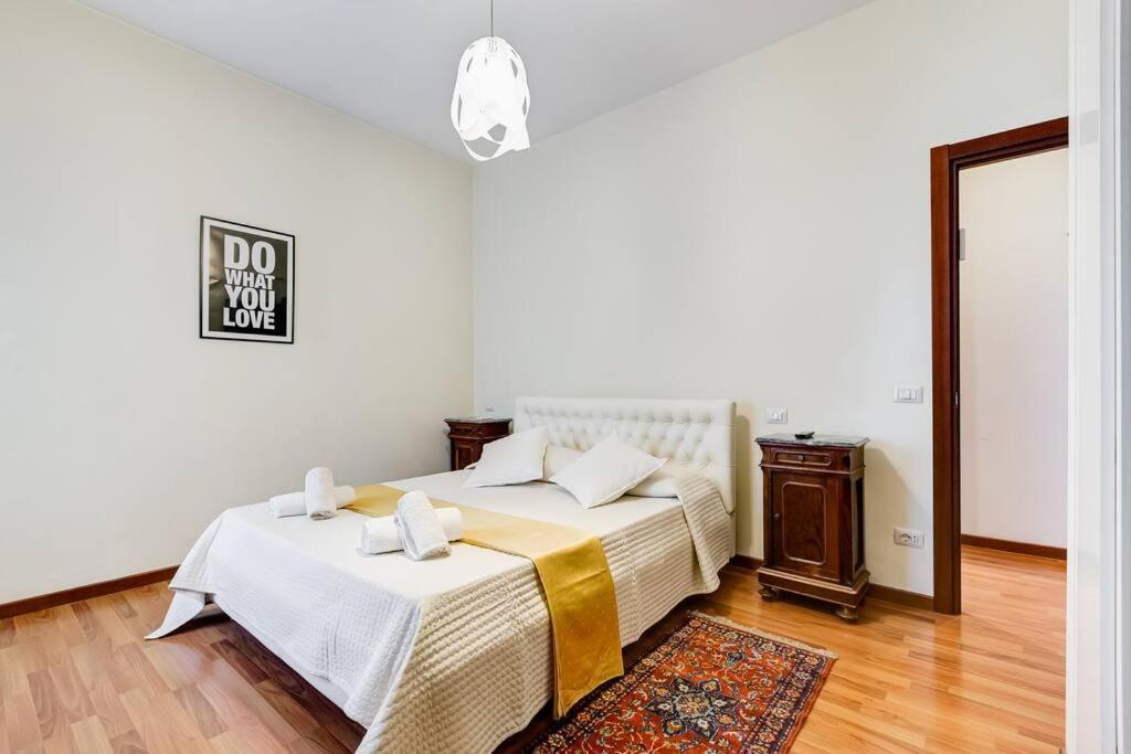 רומא Exclusive Apartment In Eur Lake מראה חיצוני תמונה